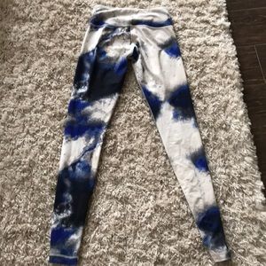 size 4 lulu lemon leggings